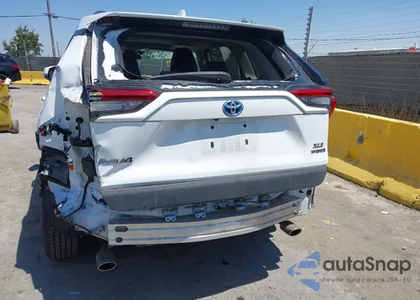 2020 Toyota Rav4 Hybrid Xle z USA, uszkodzony, nr VIN 2T3RWRFV5LW081459